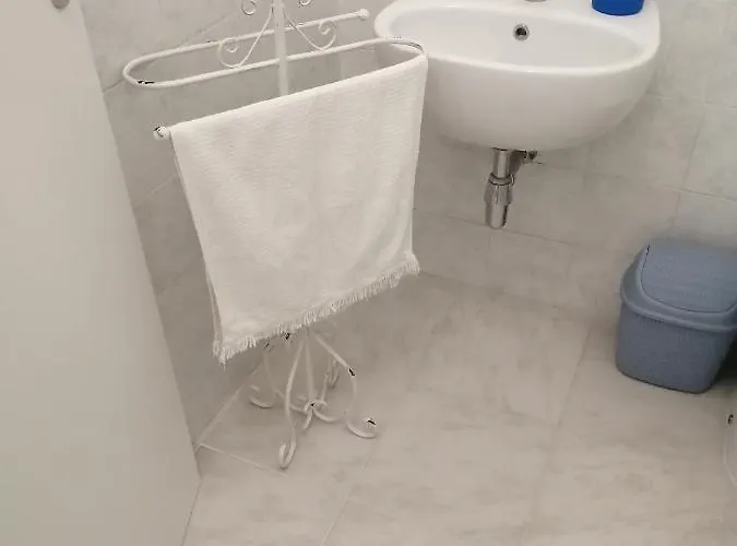 住宿加早餐酒店 I Colori Di 伊格莱西亚斯